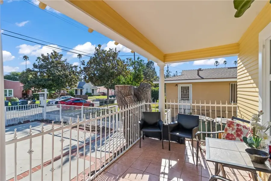 63 Yale Street, Pasadena, CA 91103 - Image #3