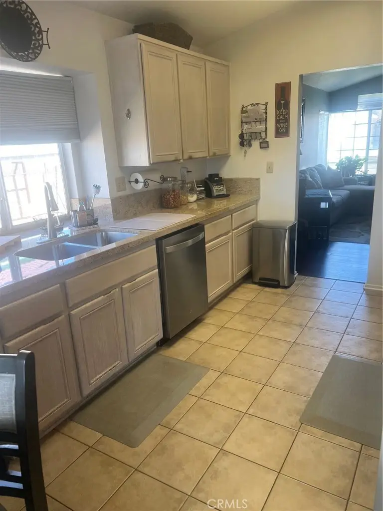 2519 E Lingard Street, Lancaster, CA 93535 - Image #2