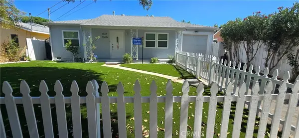 7512 Jamieson Ave, Reseda, CA 91335