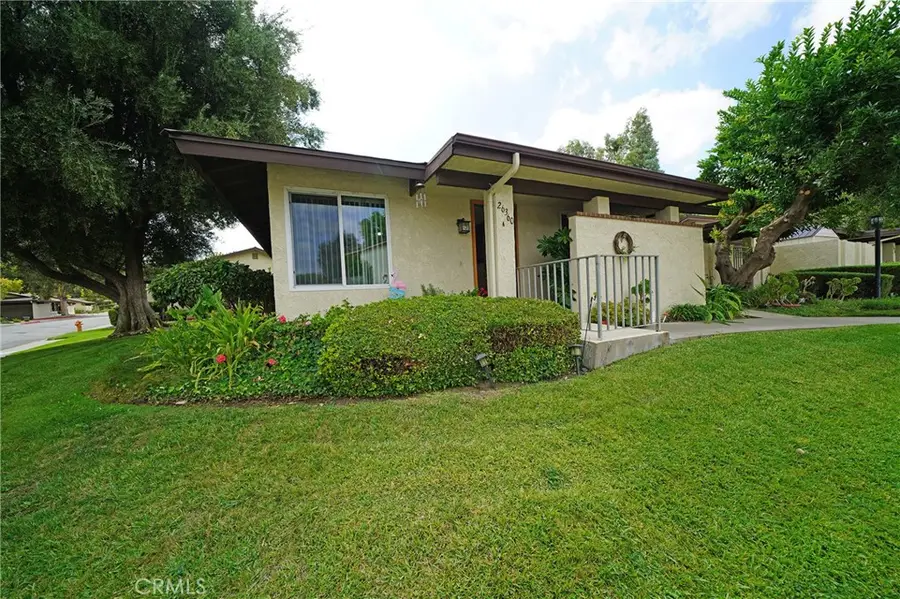 26360 Oakspur Dr #A, Newhall, CA 91321 - #3