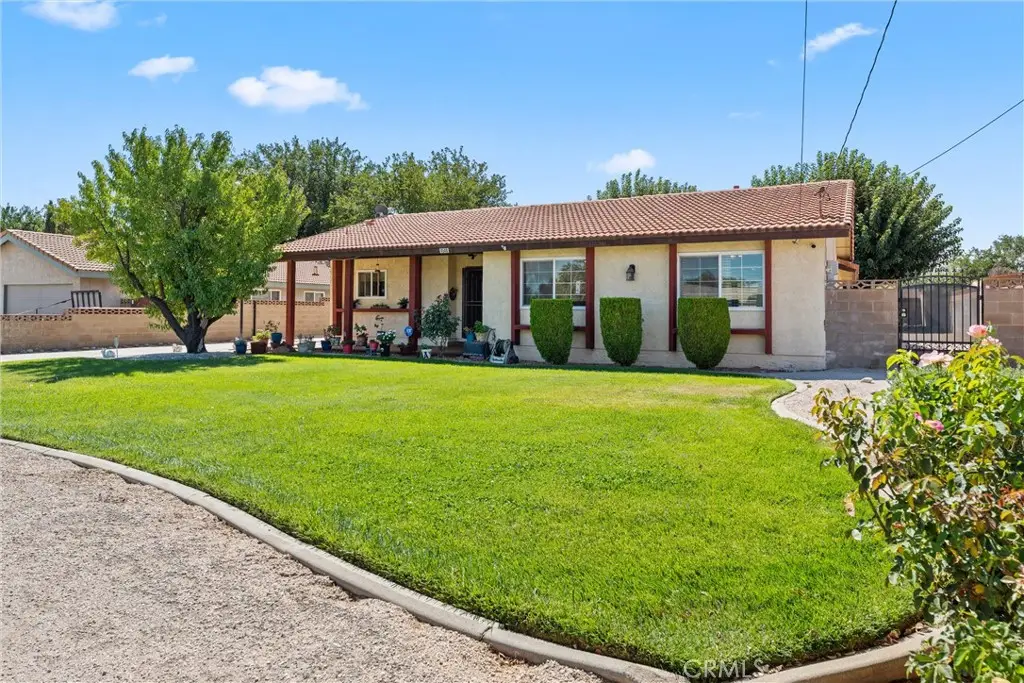 4540 W Avenue K-10, Lancaster, CA 93536 - Image #1
