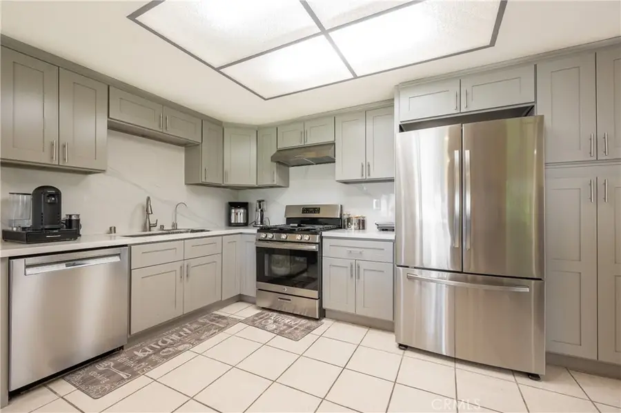 15912 Ada St, Canyon Country, CA 91387 - Image #2