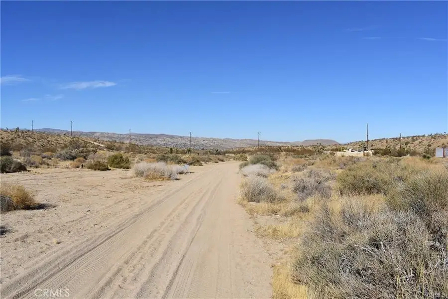 1 Indio Avenue, Yucca Valley, CA 92284 - #2