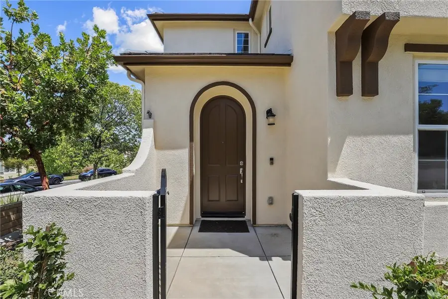 28426 Camino Del Arte Drive, Valencia, CA 91354 - Image #2