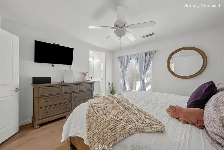 19415 Opal, Saugus, CA 91350 - #2