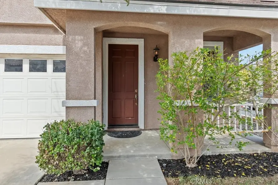 21553 Oak Drive, Saugus, CA 91350 - Image #3