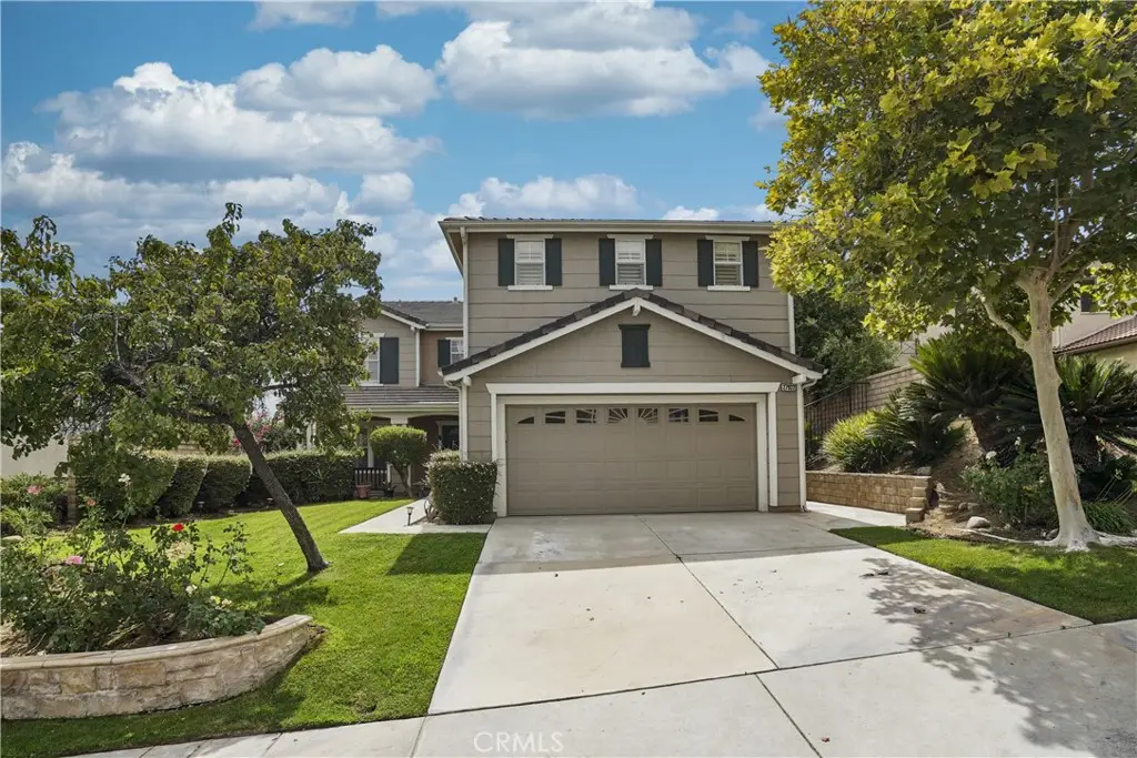 27922 Bridlewood Drive, Castaic, CA 91384 - #1