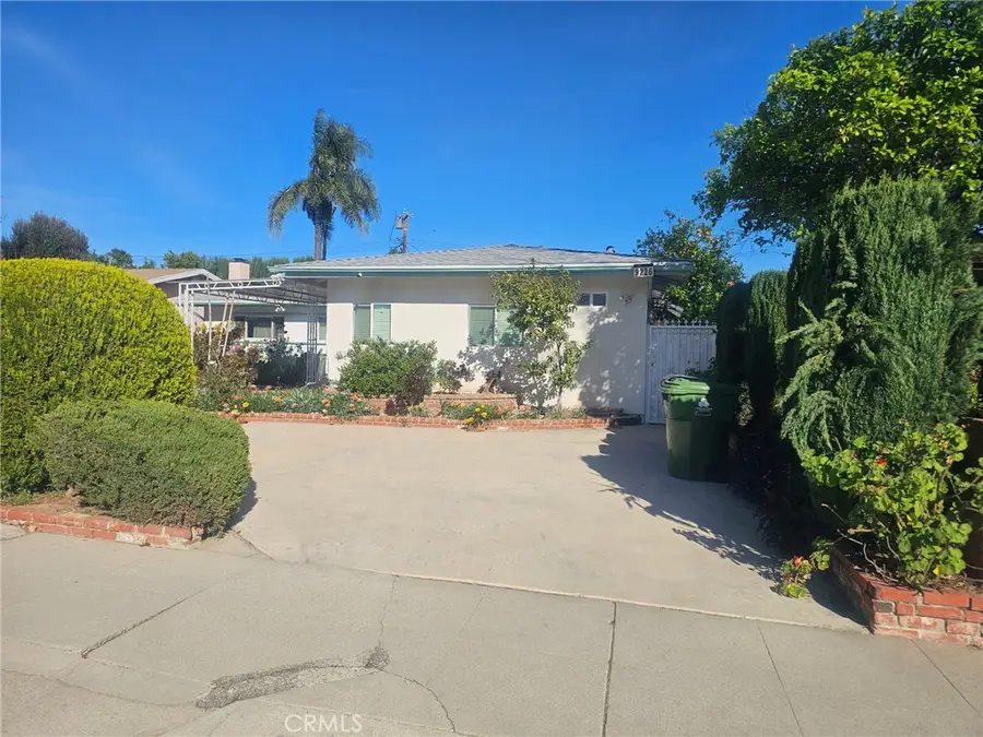 9224-9226 N Gothic Avenue, North Hills, CA 91343 - #3