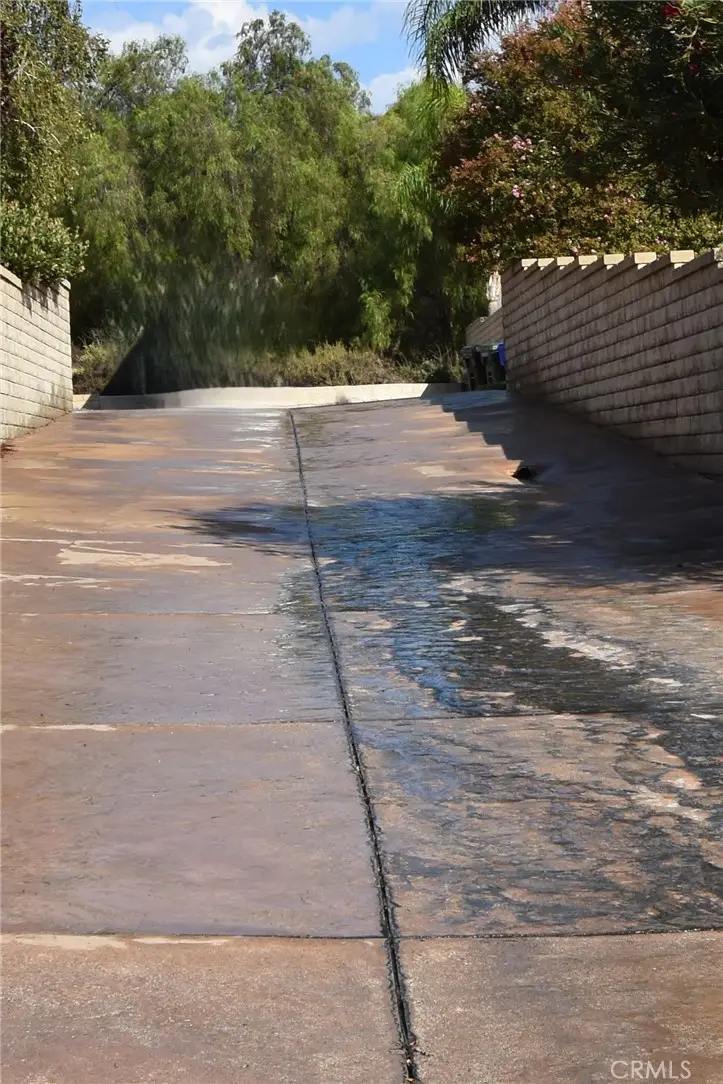 28760 Mauch Street, Saugus, CA 91390 - #2