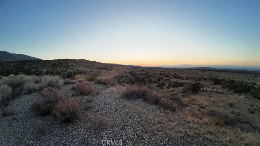 0 Longview Rd/punchbowl Rd/vic Ave Y6, Juniper Hills, CA 93543 - Image #3