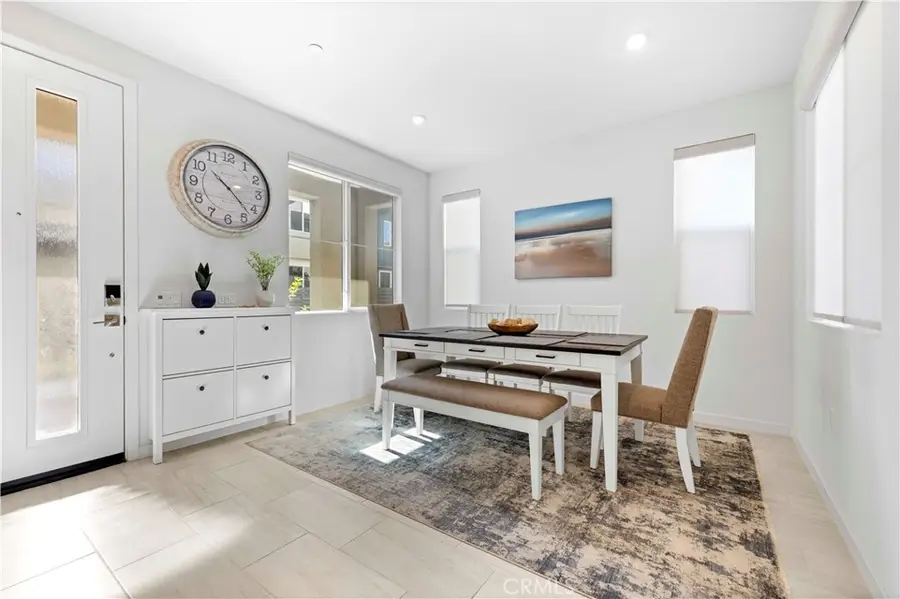 27318 Maverick Place, Valencia, CA 91381 - #2