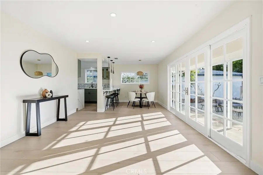 9233 Swinton Avenue, North Hills, CA 91343 - Image #3