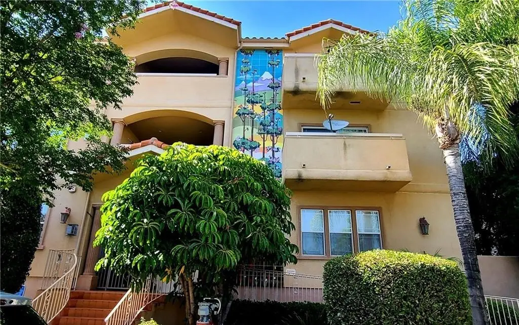 555 E Santa Anita Avenue #301, Burbank, CA 91501 - Image #1