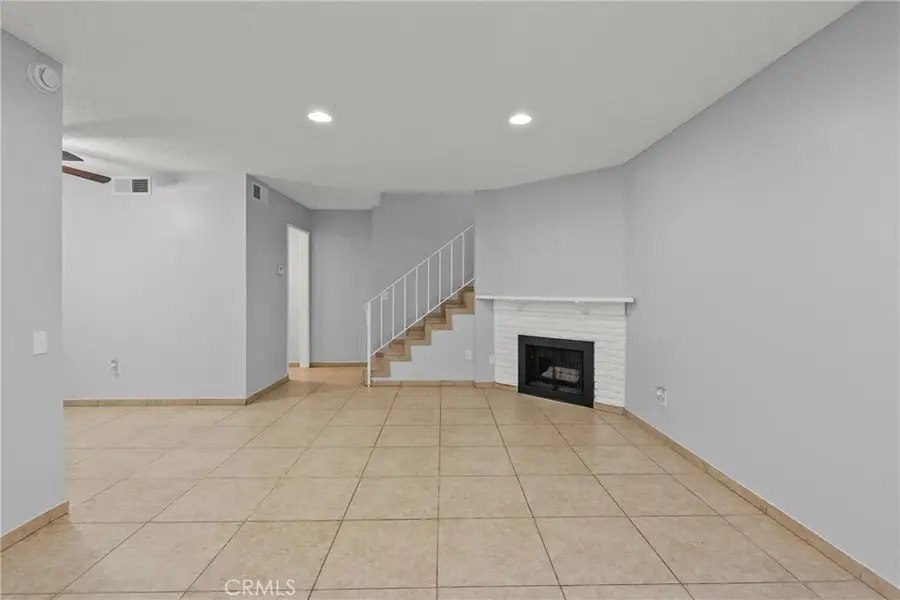 14265 Terra Bella St #10, Panorama City, CA 91402 - Image #2