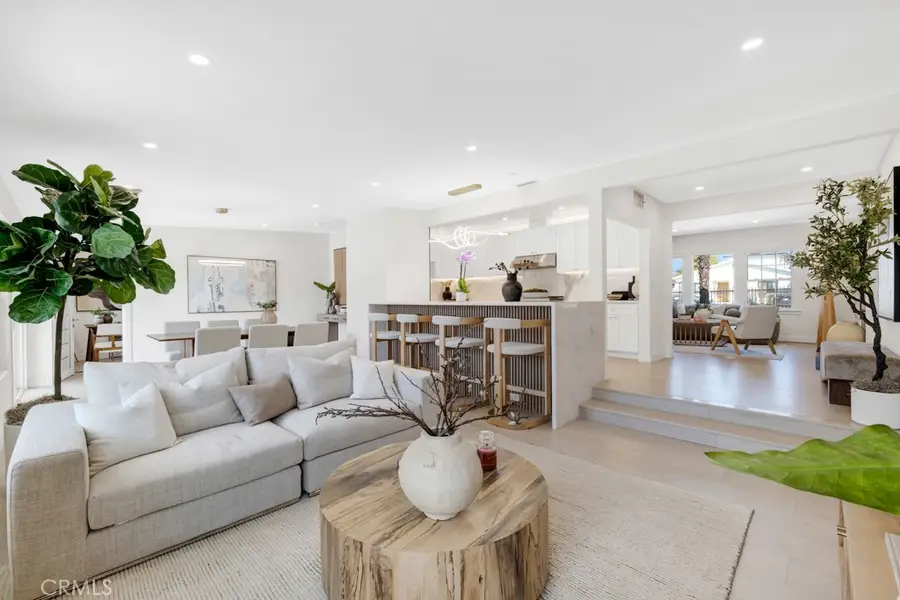 11344 Delano, North Hollywood, CA 91606 - Image #3