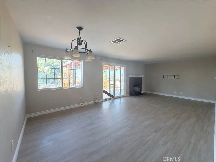 13303 E Avenue W6, Pearblossom, CA 93553 - Image #2