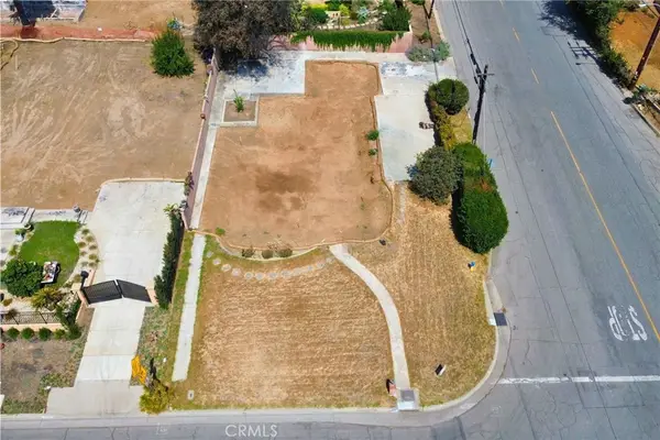 287 E Calaveras, Altadena, CA 91001