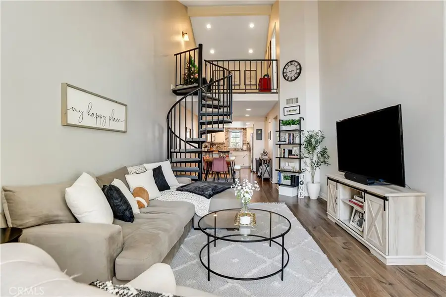 18108 Erik #586, Canyon Country, CA 91387 - Image #2