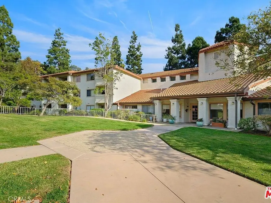 501 Palisades Drive, Pacific Palisades, CA 90272 - #2