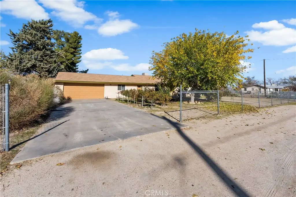 9459 E Avenue T2, Littlerock, CA 93543 - #1