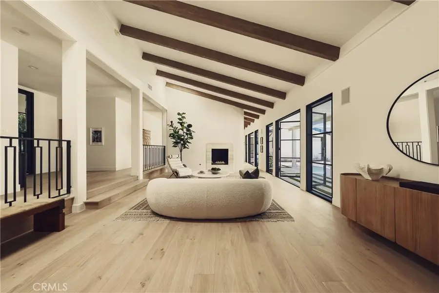 4195 Alonzo Avenue, Encino, CA 91316 - #2