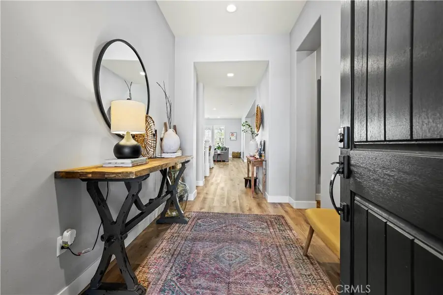 20825 Red Sky Ct, Saugus, CA 91350 - Image #3