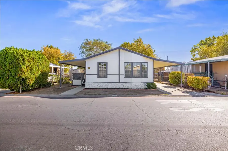 45111 25th E #52, Lancaster, CA 93535 - Image #2