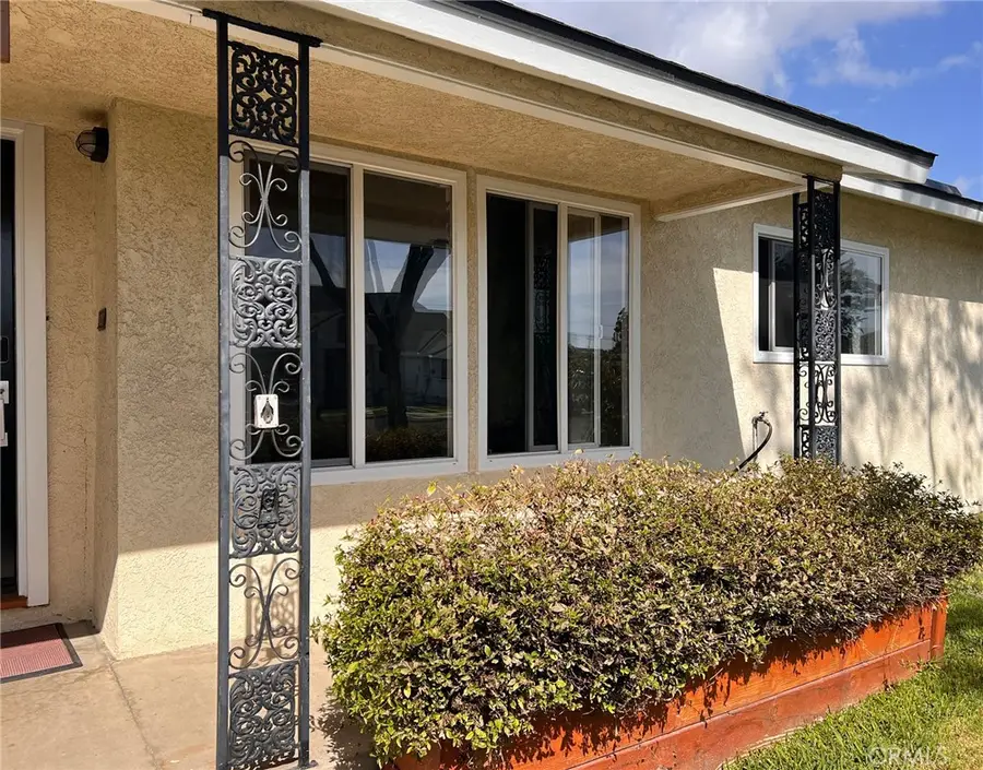 6431 E El Roble, Long Beach, CA 90815 - Image #2