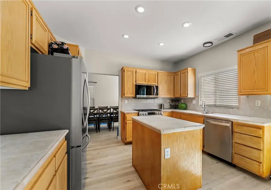 2824 Legends, Lancaster, CA 93536 - Image #3