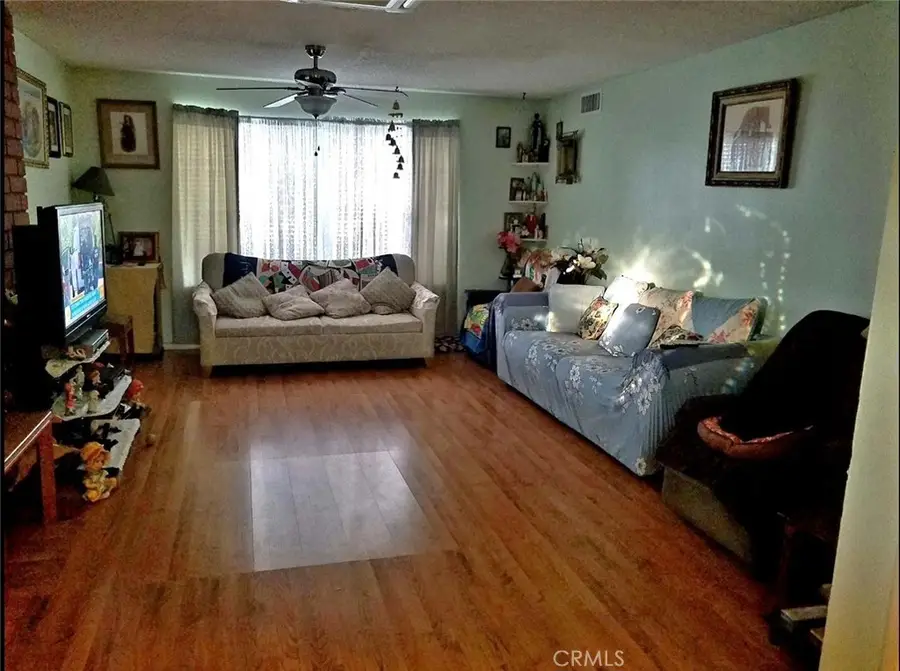 12446 Herrick, Sylmar, CA 91342 - Image #2