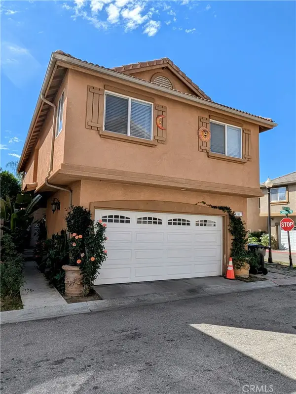 13717 Deane Lane, Sylmar, CA 91342