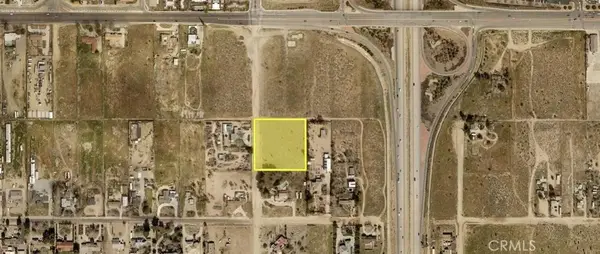 42652 15th St W, Lancaster, CA 93534