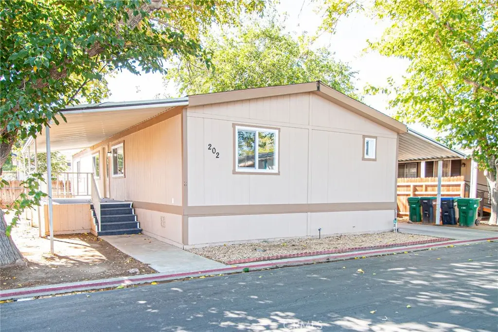 3524 E Avenue R #202, Palmdale, CA 93550 - #1