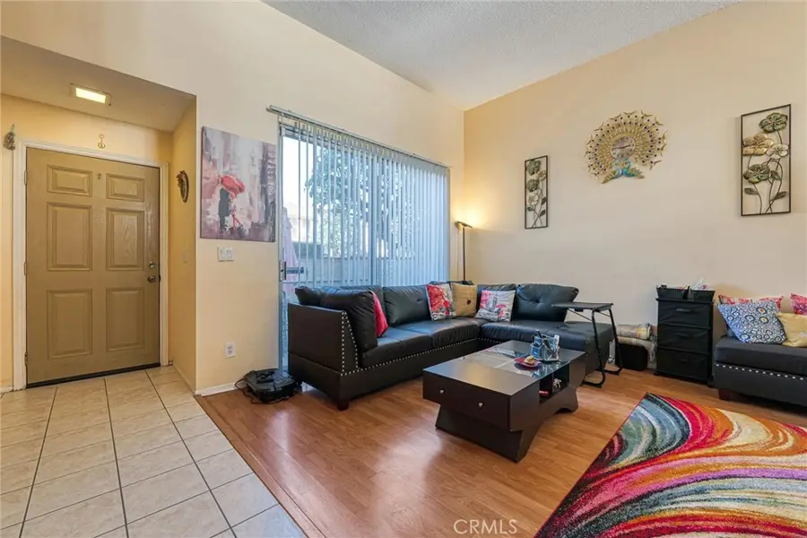 19545 Sherman Way #97, Reseda, CA 91335 - Image #3