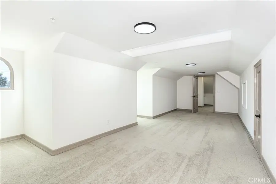 30903 Carmen, Canyon Country, CA 91390 - Image #3