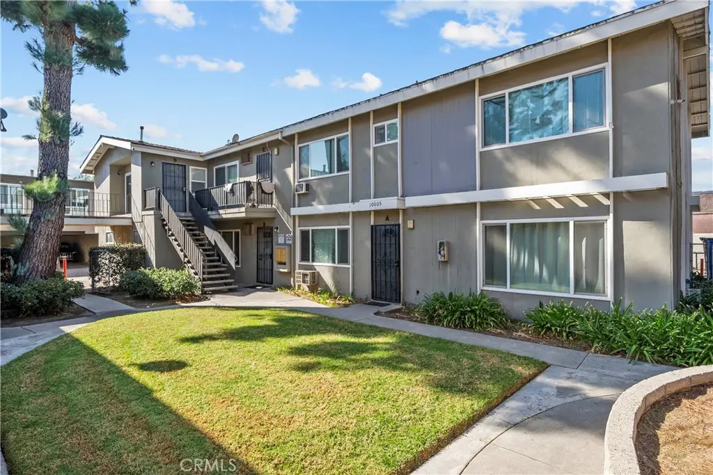 10005 Sepulveda, San Fernando, CA 91345 - #1