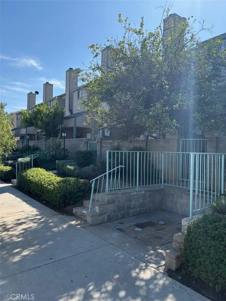 13550 Foothill Boulevard #27, Sylmar, CA 91342 - Image #1
