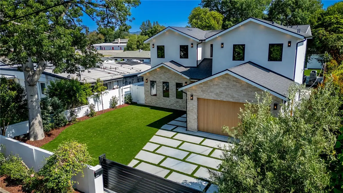 22616 Hatteras Street, Woodland Hills, CA 91367 - #1