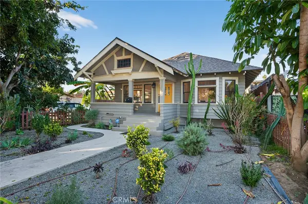 3305 Montclair, Los Angeles, CA 90018