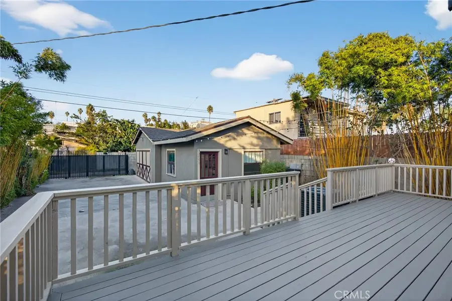 3305 Montclair, Los Angeles, CA 90018 - Image #3