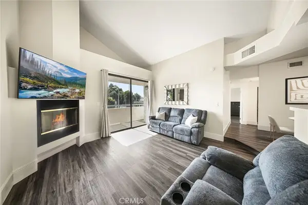 19009 Sherman Way #81, Reseda, CA 91335