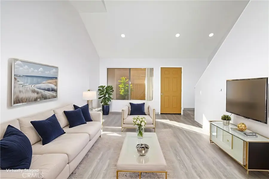 435 W 9th #F5, Upland, CA 91786 - Image #2