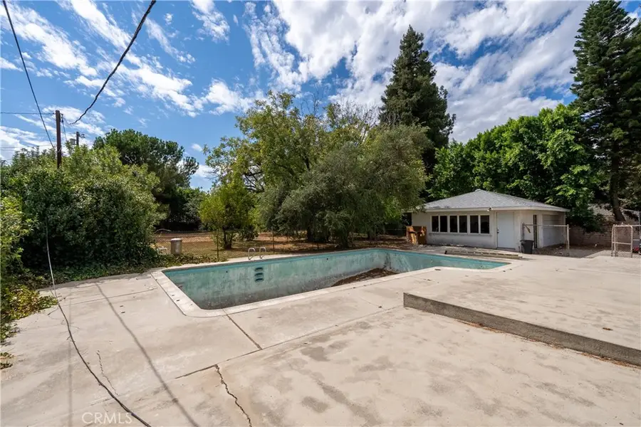17320 Gresham, Northridge, CA 91325 - #3
