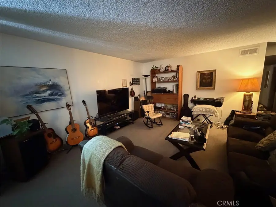 5301 Balboa Boulevard #F2, Encino, CA 91316 - #2