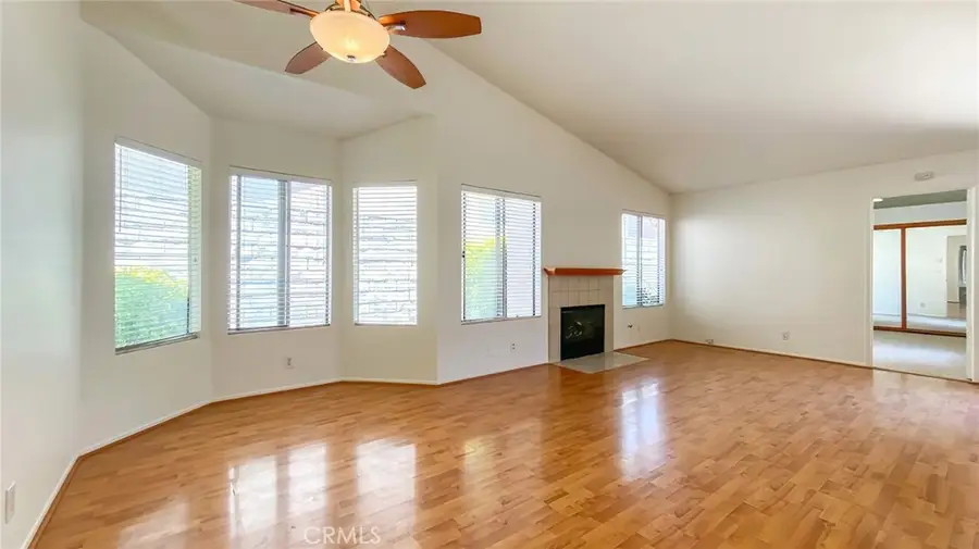 22839 Banyan #334, Saugus, CA 91390 - Image #3