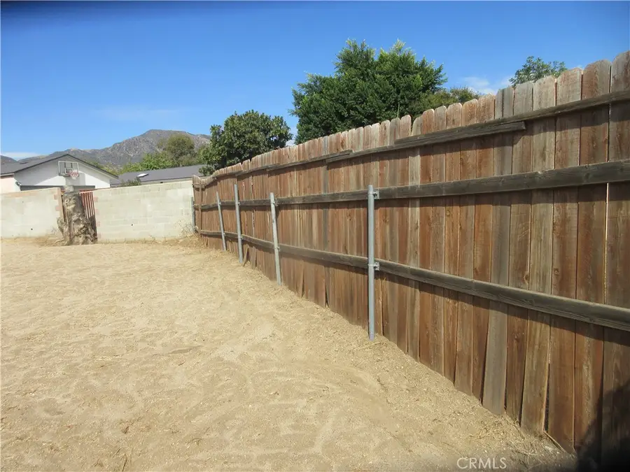 15185 Cobalt, Sylmar, CA 91342 - Image #2