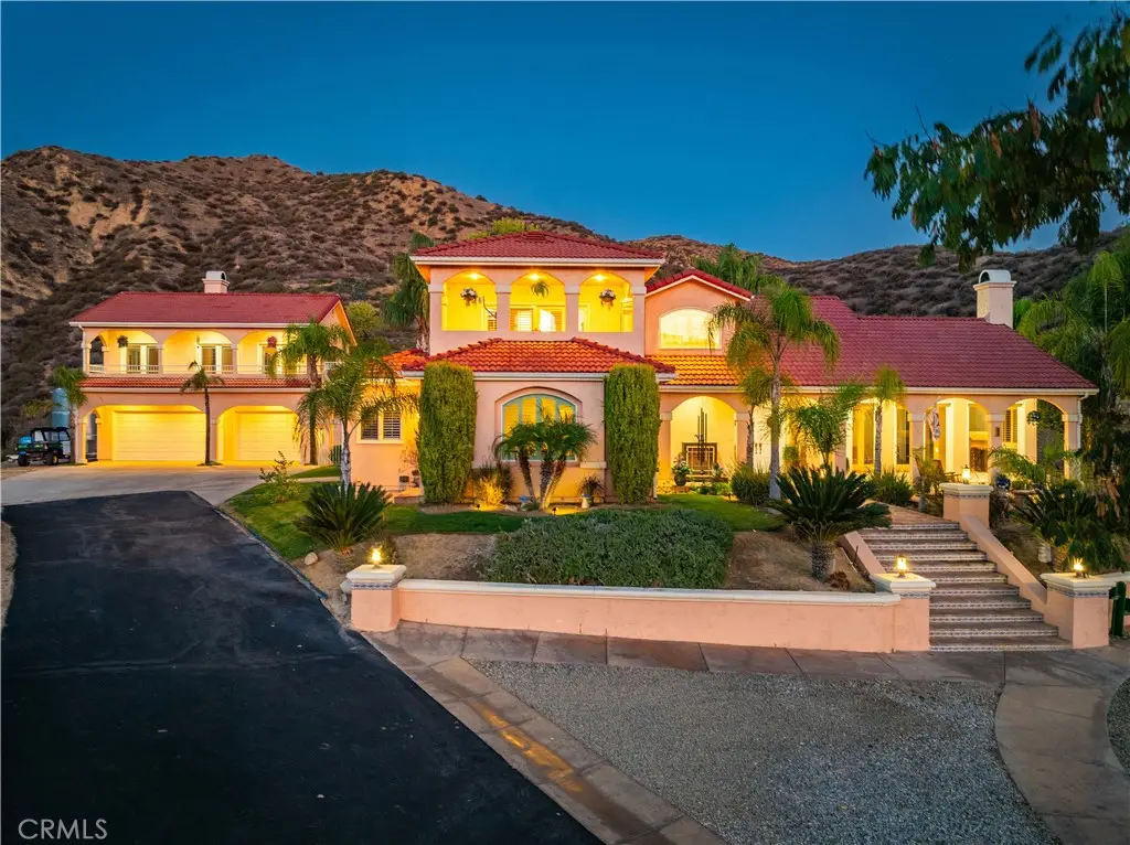 30040 San Francisquito Canyon, Saugus, CA 91390 - #1
