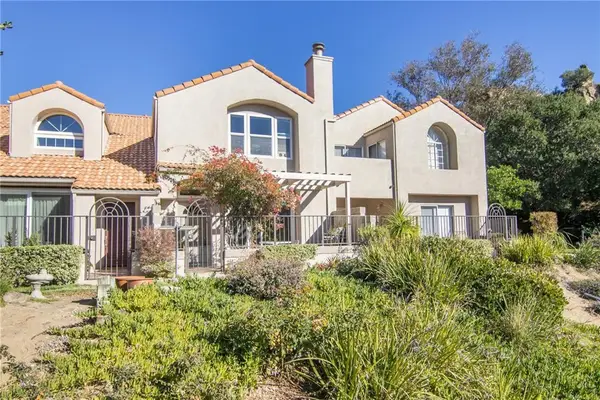11203 Sierra Pass Place, Chatsworth, CA 91311