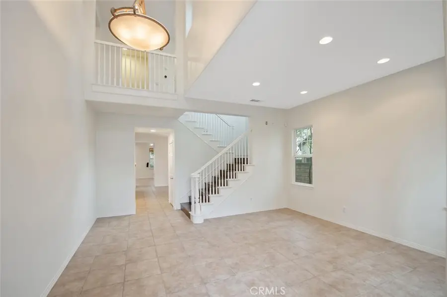 27163 Cedar Ridge, Valencia, CA 91381 - Image #2