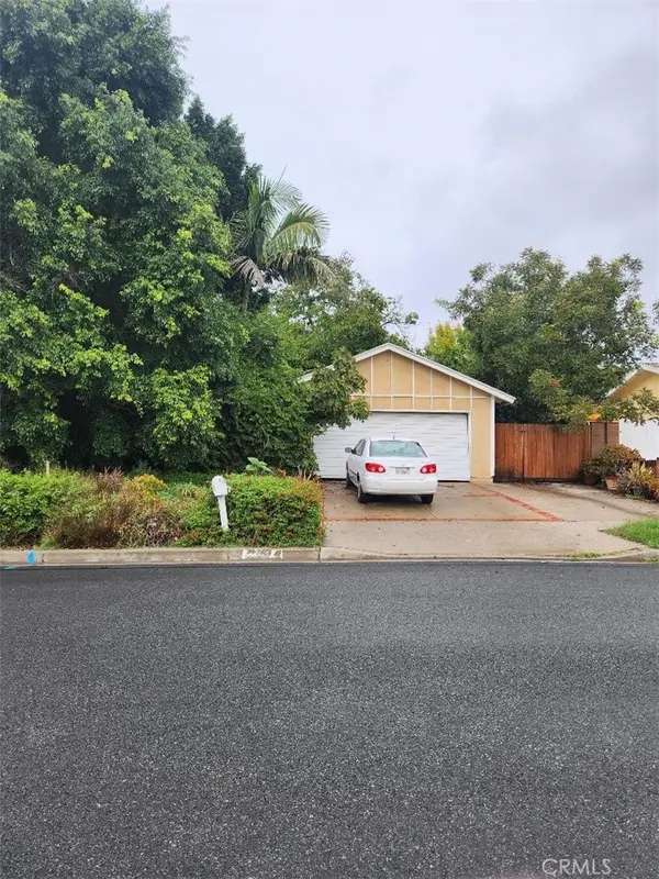 3297 Elmore, Simi Valley, CA 93063